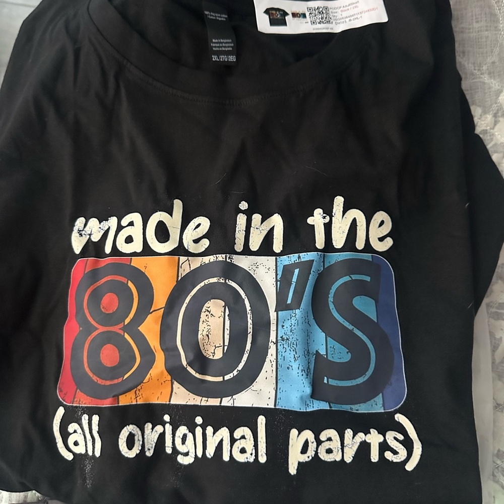 🌻🌻 3 for $15.00 Black 'Made in the 80's' Graphic T-Shirt